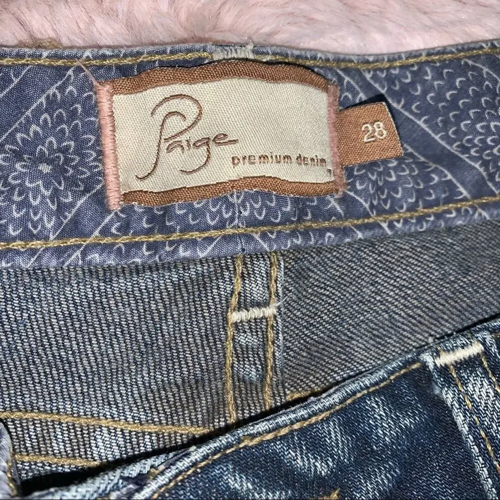 Paige Premium Denim Embroidered Blue Heights Straight Leg Jeans Size: 28